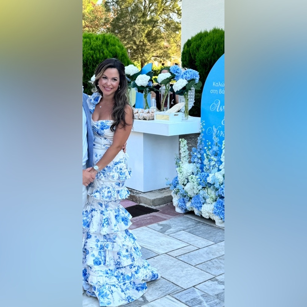 The Barcelona Set in Provencal Blue Floral